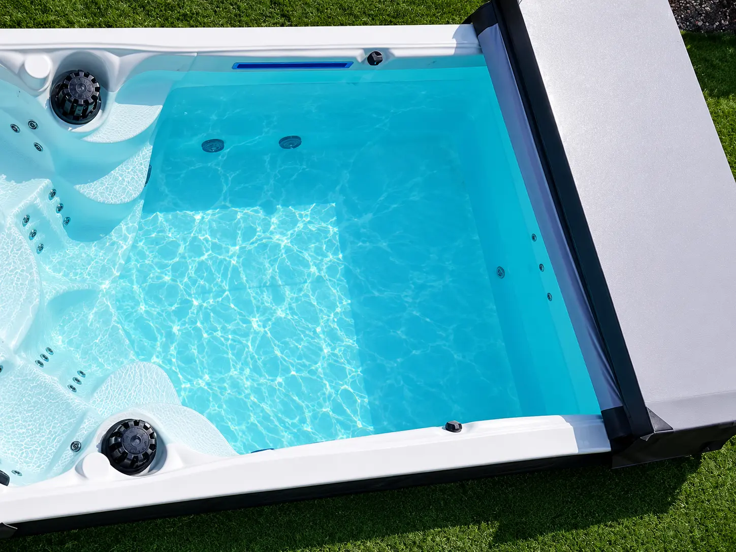 AQA Swimspa 1100 instalado
