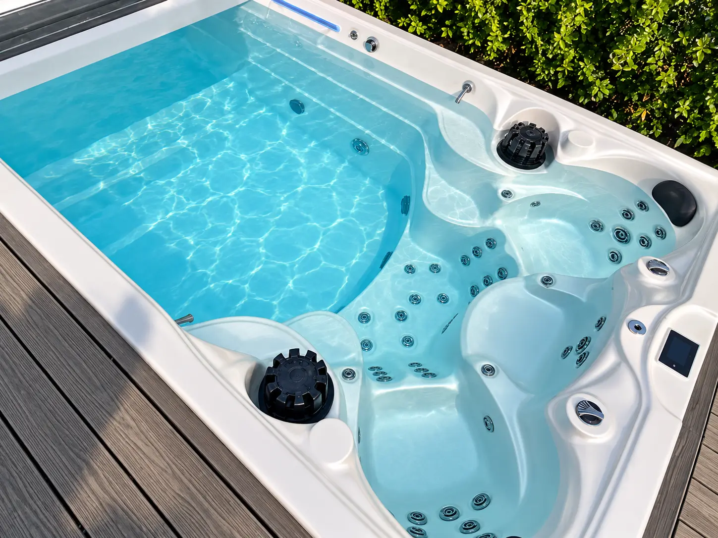 AQA Swimspa 1200 instalado